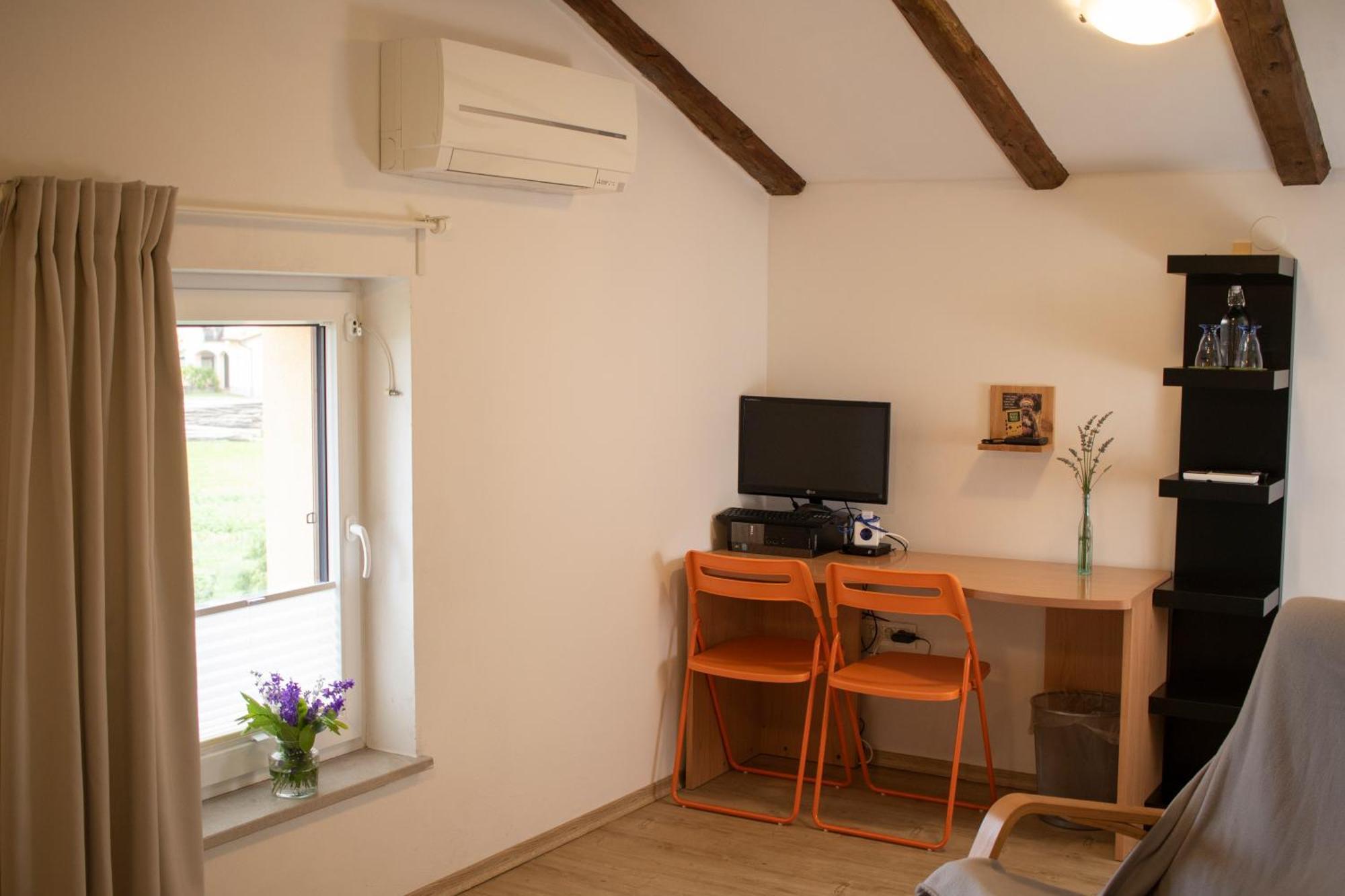 Borea Rooms - Sobe Budanje Vipava Dış mekan fotoğraf